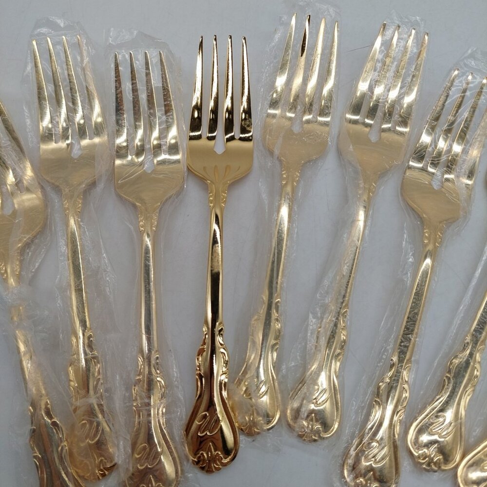 Personally Yours Gold Plated Electroplate Forks 6 1/4" Monogram “W” Lot Of 10